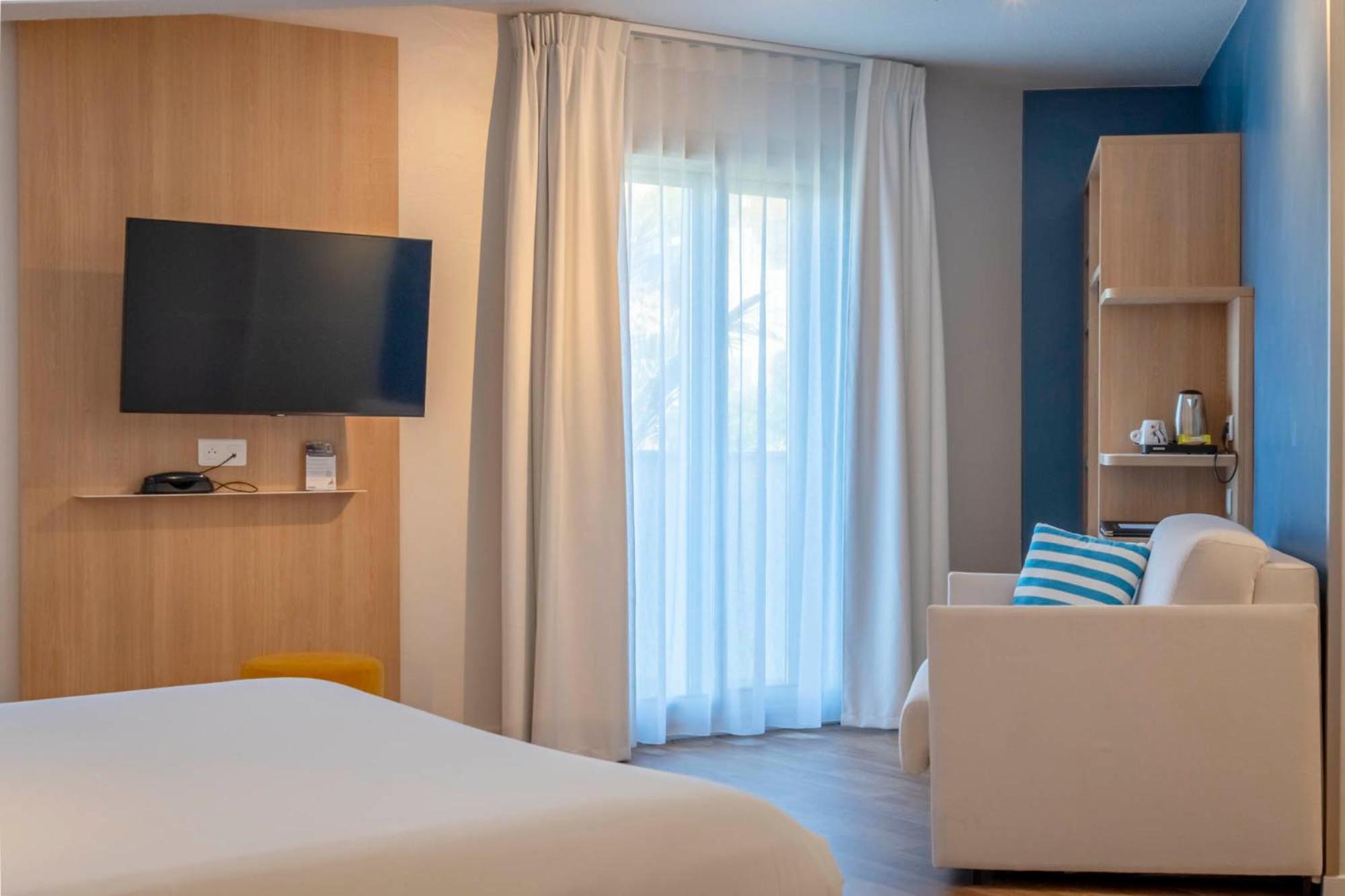 Ibis Styles Biarritz Plage Экстерьер фото