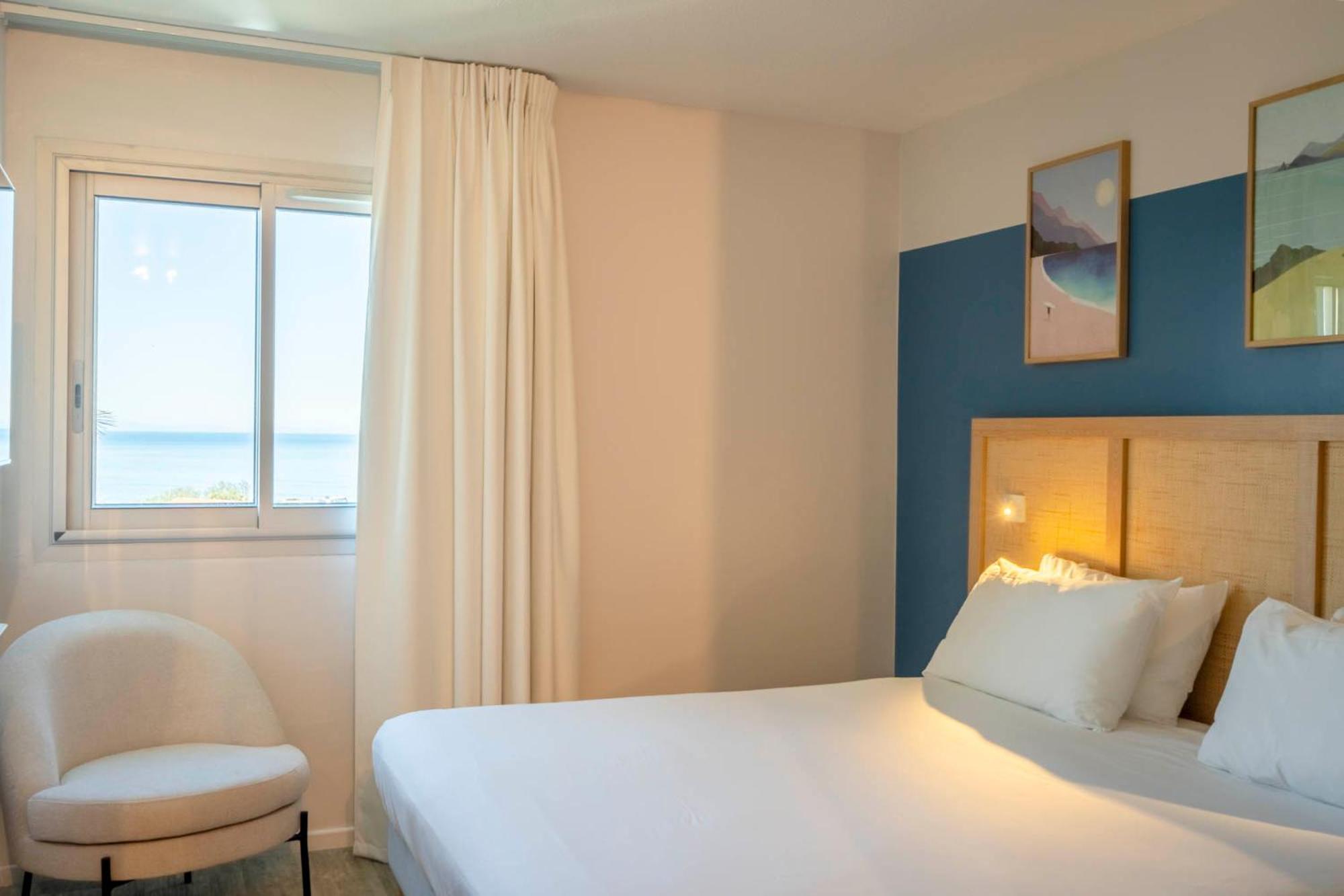 Отель Ibis Styles Biarritz Plage Экстерьер фото